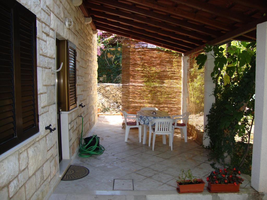 Apartments Boljat Supetar Zimmer foto